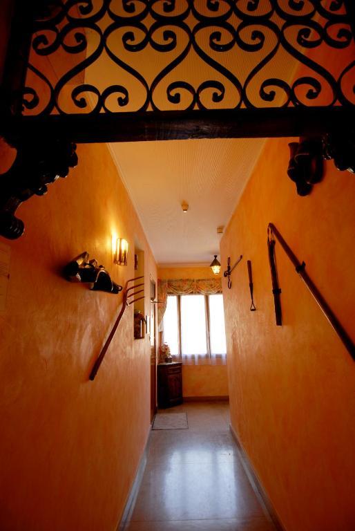 Hotel George Montmélian Room photo